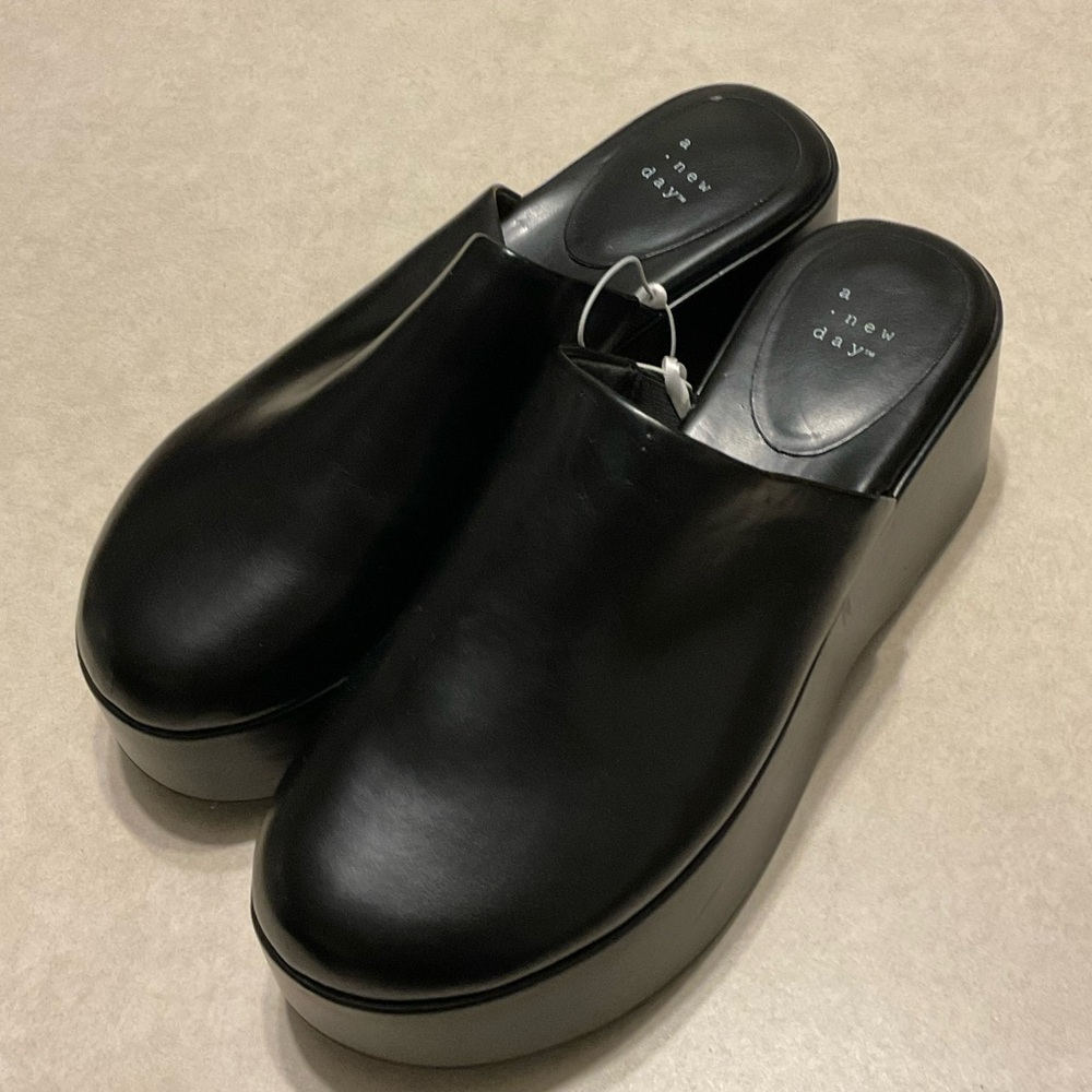 NWT Women's Carrie Mule Flats - A New Day by Target, Black, size 9.5 - Picture 5 of 8